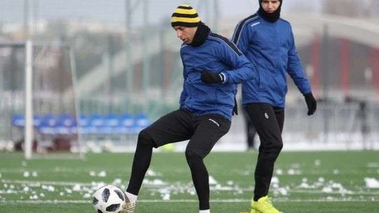 Motor wygrywa mini turniej w Warszawie, nowi gracze na testach