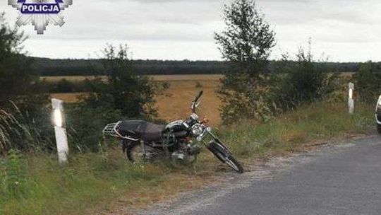 Motorowerzysta wypadł z drogi. Był pijany
