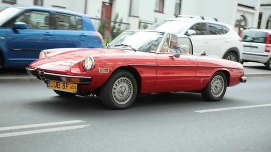 Motoryzacyjne cacka na ulicach Lublina 