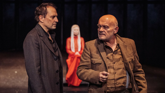 Można już odbierać wejściówki na spektakl "Biesy"