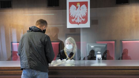 Można za to kupić mieszkanie w Lublinie. Metodą „na bezrobotnego” wyłudzili ogromne pieniądze
