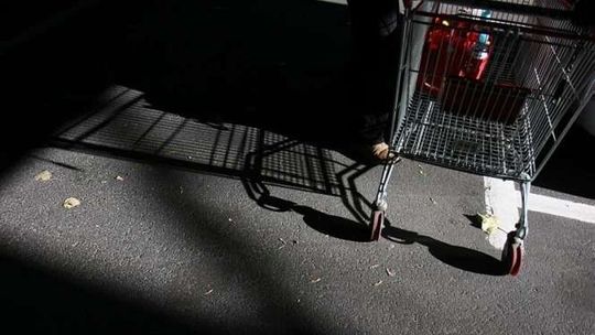 Mroczna strona lubelskich hipermarketów. 'Jesteśmy na skraju wyczerpania'