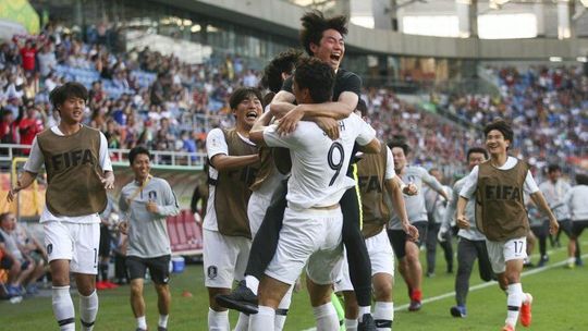 MŚ U-20. Sensacyjny finał: Korea zmierzy się z Ukrainą