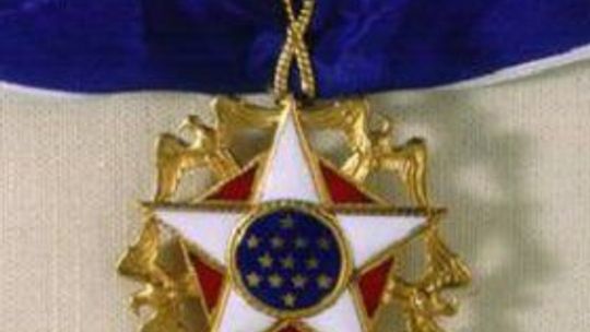 MSZ oddaje Medal Wolności Jana Karskiego do Łodzi