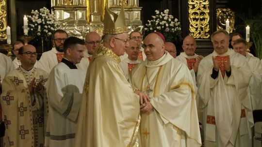 Msza i życzenia. 10 lat abpa Stanisława Budzika w Lublinie