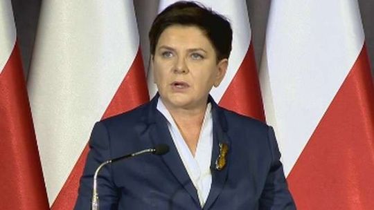 "Musimy naprawić błędy i iść do przodu". Jak oceniasz rok rządów PiS?