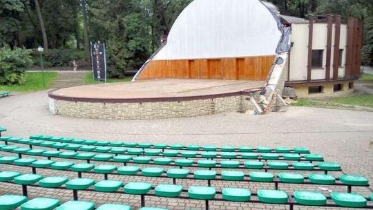 Muszla koncertowa znów będzie placem budowy. Nowy dach ma być trwalszy