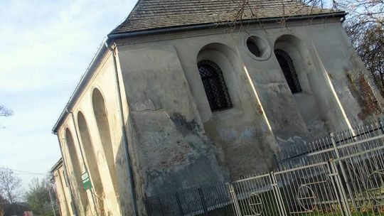 Muzeum wyprowadza się z synagogi. Gdzie trafią zbiory?