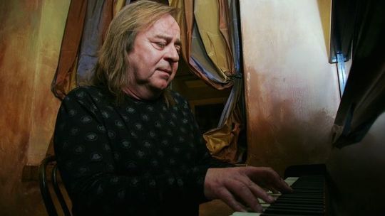 Muzycy złożą hołd Romualdowi Lipce podczas internetowego Gitarowego Rekordu Świata