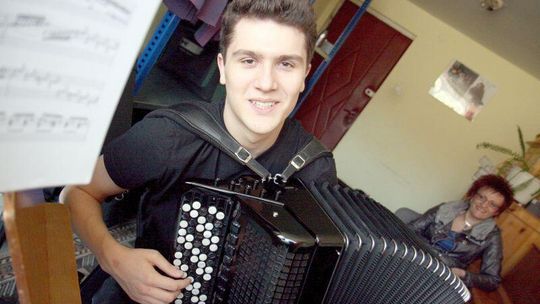 Muzyk Piotr Krzaczkowski z Lublina