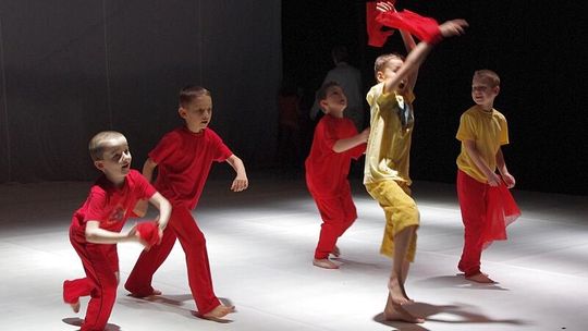 Myśl w ruchu czyli hodowanie tancerzy (zdjęcia)