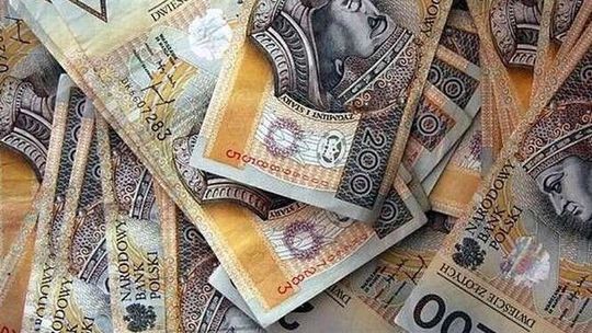 "Na kontach nie było pieniędzy, zostały zgliszcza". Co stało się z funduszami na innowacje?