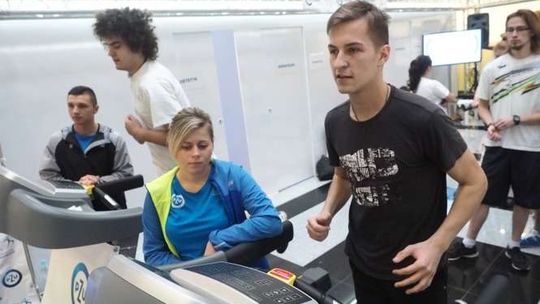 Na KUL przebiegli już 1000 km. Dla niepełnosprawnych studentów (zdjęcia)