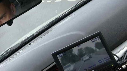 Na Mazowszu noga z gazu. W których samochodach wideorejestratory?