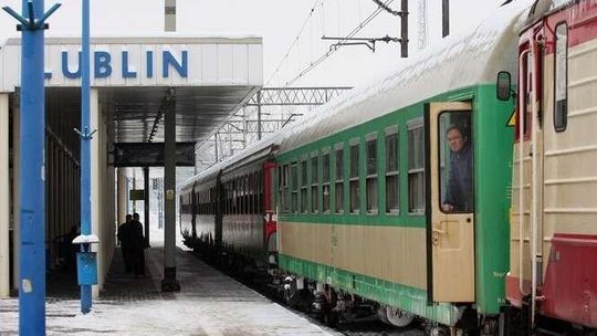 Na nowe pociągi poczekamy dłużej? Pesa wchodzi w spór z władzami województwa