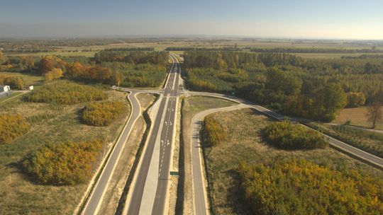 Na otwarcie tej drogi kierowcy czekali od listopada. Wreszcie można jeździć
