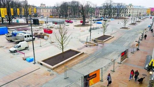 Na plac Litewski wejdziemy w drugiej połowie lipca albo później. Wszystko przez procedury