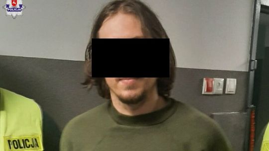 Na spacerze z psem spotkał nożownika 