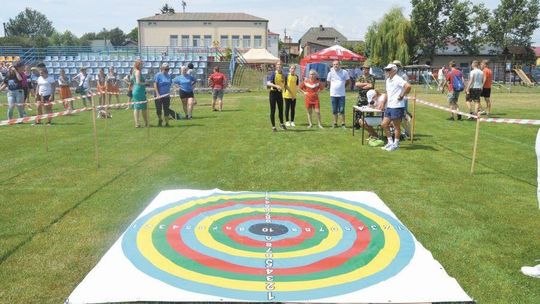 Na stadionie miejskim w Łaszczowie odbyło się XXI Święto Sportu Powiatu Tomaszowskiego. 