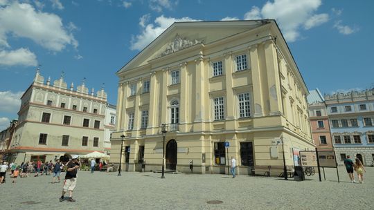 Na Starym Mieście brakuje toalet. Mają pomysł na rozwiązanie problemu