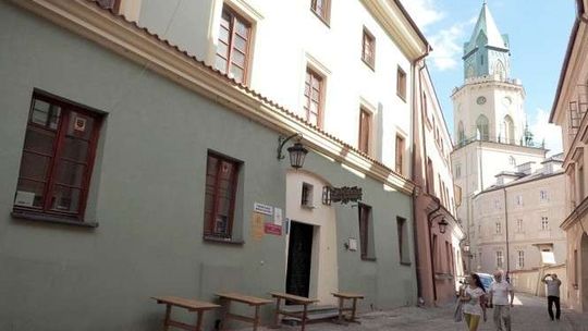 Na ul. Lubartowskiej przedsiębiorcom ciężko się utrzymać. Do wynajęcia jest też lokal po PiS