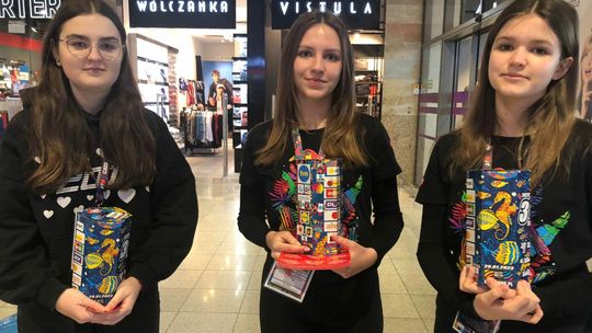 Na zakupy z serduszkiem. WOŚP gra w centrum handlowym w Zamościu