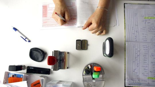 Na zwolnieniu? Sprawdzi Cię ZUS albo kolega
