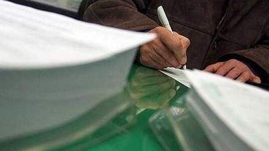 Naczelnik posądzony o nepotyzm. Kontrola po anonimowym piśmie