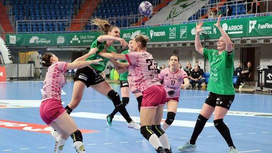 Nadać sens wiktorii z Piotrkowa, czyli PGE MKS FunFloor gra w Gnieźnie