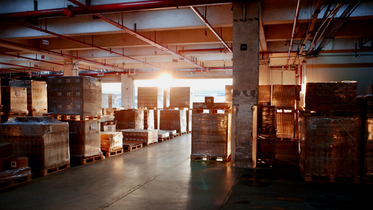 Nadstawki paletowe – klucz do efektywnego magazynowania