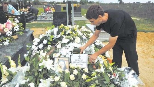 Nagła śmierć młodej matki. "Chcę wiedzieć, dlaczego Halina umarła? Miała tylko 25 lat"