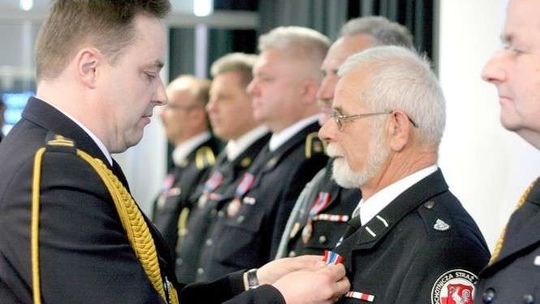 Nagrody i odznaczenia dla puławskich strażaków