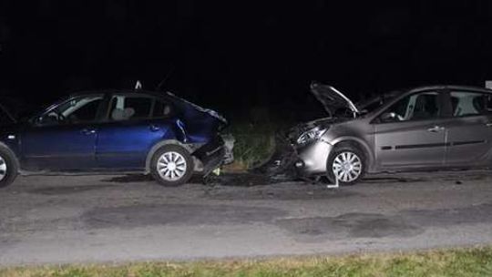 Najechała na tył seata. Jedna osoba ciężko ranna