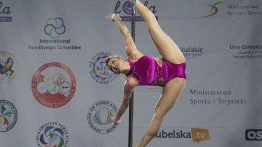 Najlepsi na świecie walczą w Lublinie. Mistrzostwa w akrobatyce powietrznej