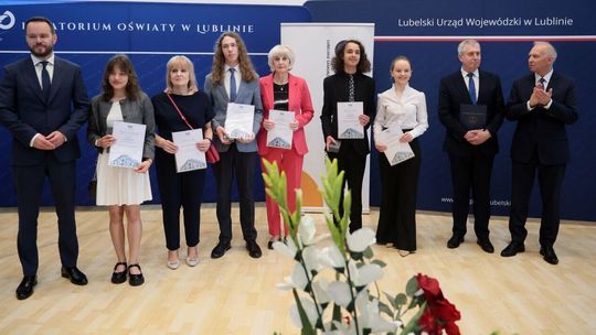 Najlepsi uczniowie podstawówek z całego województwa z nagrodami
