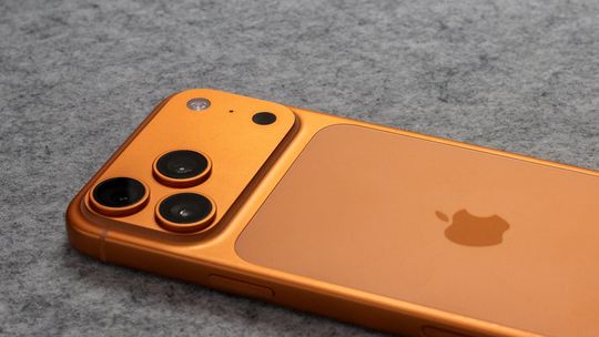 Najlepsze etui na iPhone 17 Pro - ochrona i styl w jednym