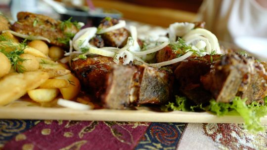 Najlepsze grill bary w Lublinie i regionie. Szaszłyk, kiełbasa i wypieczony boczek