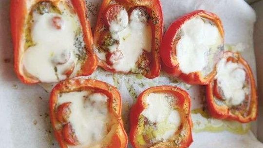 Najlepsze potrawy z papryki na śniadanie i obiad. Przepisy na dania z papryki