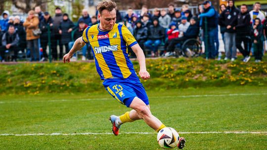 Najszybszy gol w sezonie? Avia po nerwowej końcówce pokonała Wiślan