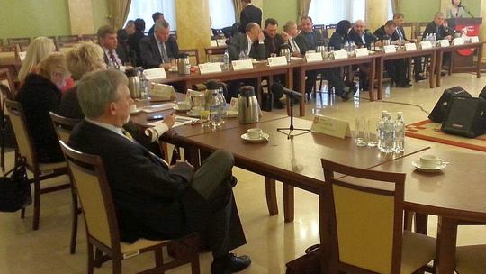 Najważniejsze inwestycje dla regionu. PiS: Jak powstawały te listy?