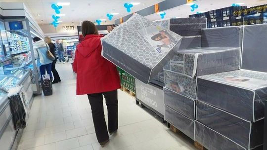 Największy konkurent Biedronki też otworzy sklepy w niedziele