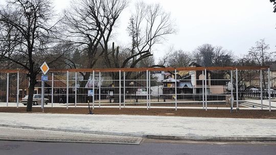 Nałęczów: Chętnych na latarnie nie ma. Ale będzie ładowarka