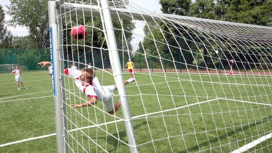 Nałęczów: Orlik otwarty tylko do wieczora. Piłkarze chcą grać dłużej