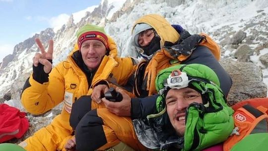 Nanga Parbat: Elizabeth Revol uratowana. Jest już w szpitalu. "Udało się niemożliwe"