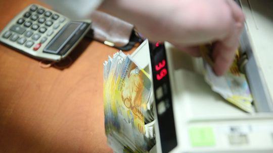 Napad na kantor w Puławach. Właściciel nie dał się bandycie