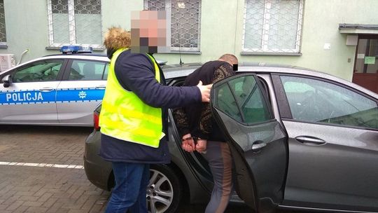 Narkotyki na terenie ogródków działkowych. Diler wpadł na gorącym uczynku 