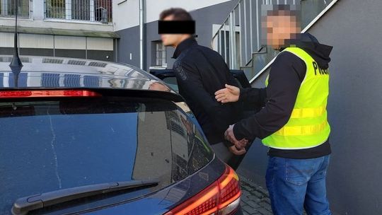 Narkotykowy magazyn na osiedlu w Chełmie. 19-latek z zarzutami 