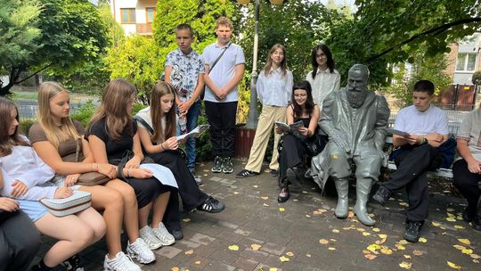 Narodowe Czytanie 2025. Poezję Kochanowskiego przypomnieli w Bełżycach i Lublinie