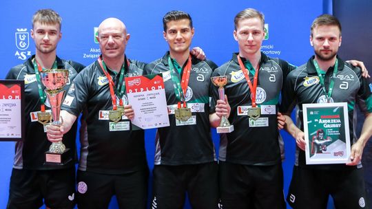 Nasi studenci w tenisa stołowego grać potrafią. Złoto AMP dla Akademii Zamojskiej! 