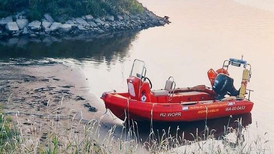 Nastolatek utonął. Nie wiedzieli, że w Wiśle nie można pływać